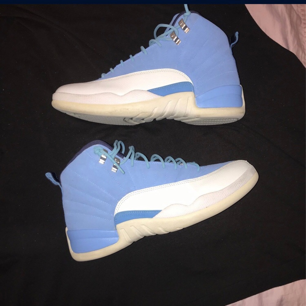 Jordan retro 12 Carolina blue custom